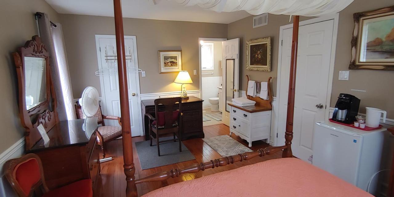 Bobcaygeonb&B Kawartha Lakes Bagian luar foto